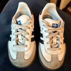 Toddler adidas samba 7c